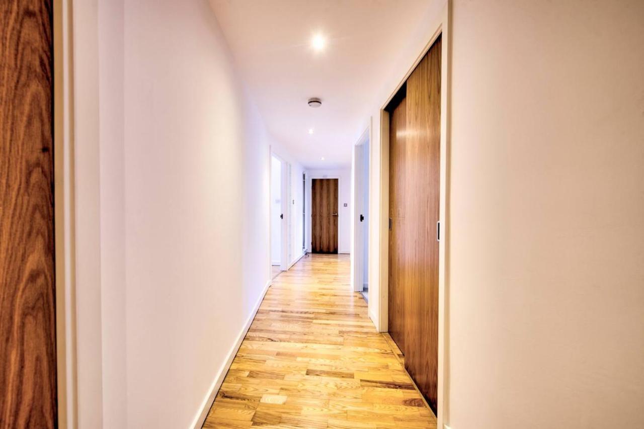 Altido Alluring 3Br Apt Near The Centre With Parking Эдинбург Экстерьер фото