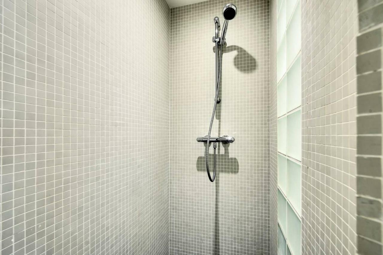 Altido Alluring 3Br Apt Near The Centre With Parking Эдинбург Экстерьер фото